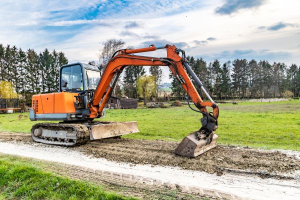 Dirt Road Leveling in Waynesville